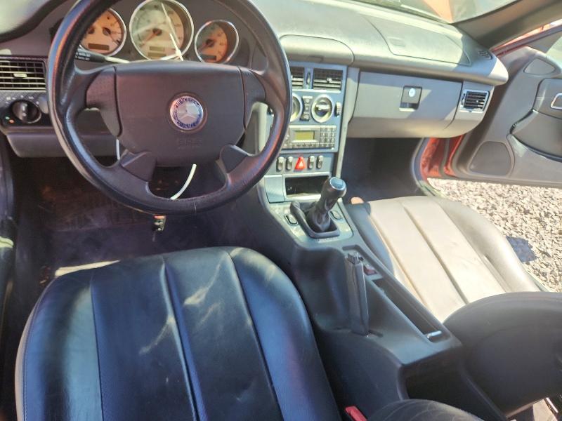 1999 Mercedes-benz Slk მანქანა იყიდება აუქციონზე, vin: WDBKK47F4XF114321, აუქციონის ნომერი: 67396896