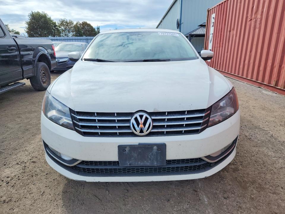 2014 Volkswagen Passat მანქანა იყიდება აუქციონზე, vin: 1VWBN7A30EC120475, აუქციონის ნომერი: 70737586