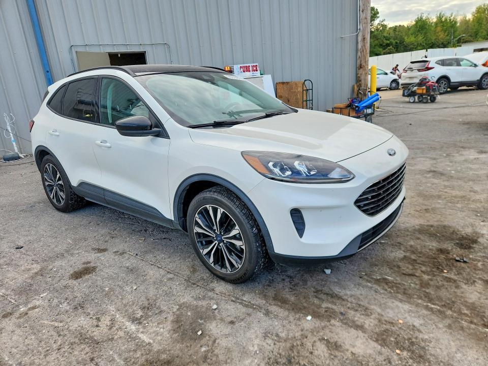 Продажа на аукционе авто 2021 Ford Escape, vin: 1FMCU0G66MUA09582, номер лота: 70276496