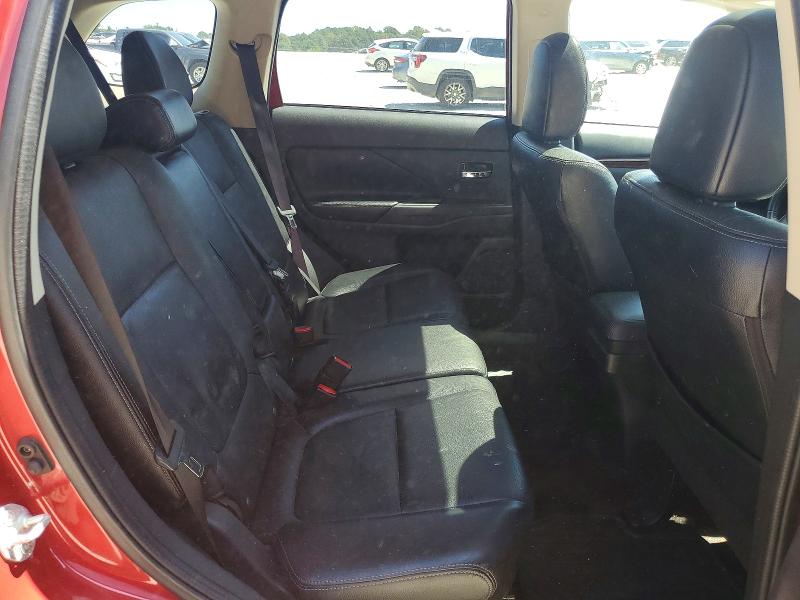 68129886 :رقم المزاد ، JA4AD3A33FZ004450 vin ، 2015 Mitsubishi Outlander مزاد بيع