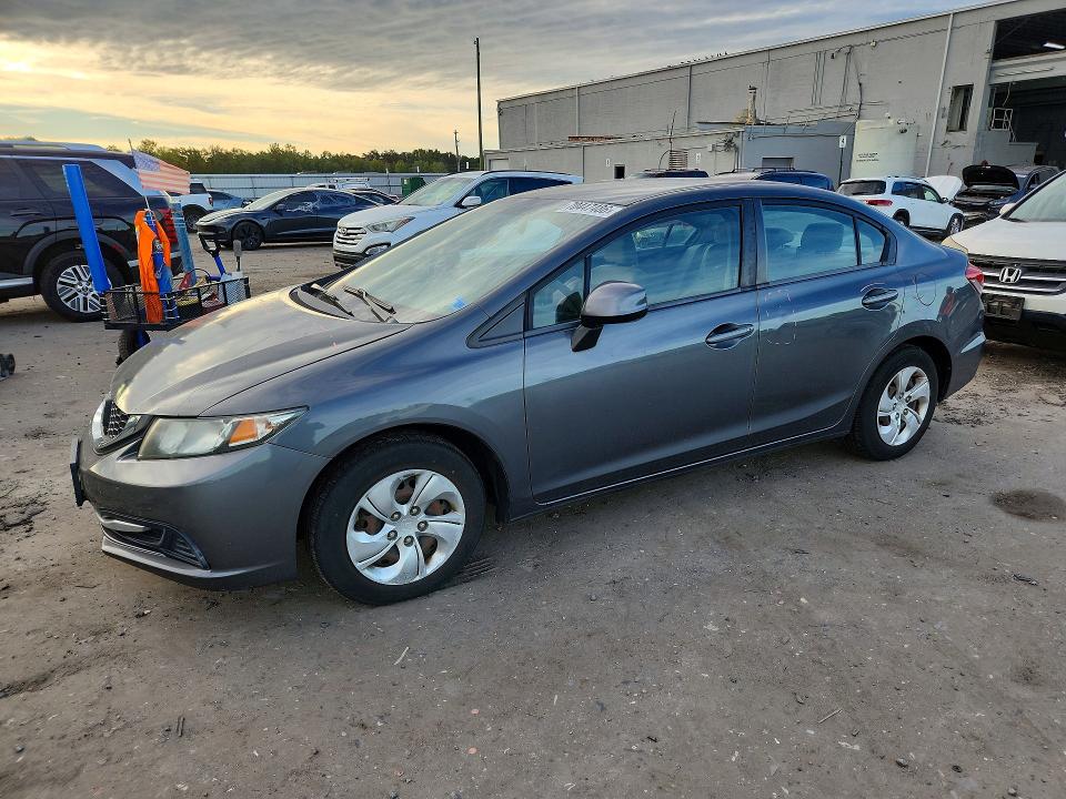70447486 :رقم المزاد ، 2HGFB2F50DH598564 vin ، 2013 Honda Civic مزاد بيع