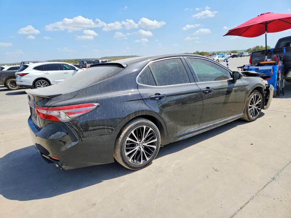 2018 Toyota Camry მანქანა იყიდება აუქციონზე, vin: JTNB11HKXJ3002335, აუქციონის ნომერი: 68349026