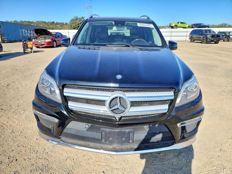 68865656 :رقم المزاد ، 4JGDF7DE4FA532235 vin ، 2015 Mercedes-benz Gl مزاد بيع