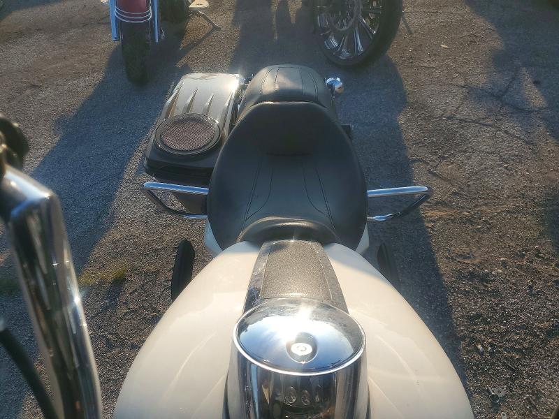 67787286 :رقم المزاد ، 1HD1FMM19CB645993 vin ، 2012 Harley-davidson Flhtp مزاد بيع