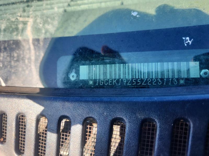69551376 :رقم المزاد ، 1GCEK19Z55Z223113 vin ، 2005 Chevrolet Silverado مزاد بيع