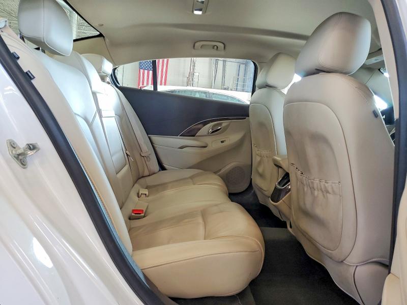 67465716 :رقم المزاد ، 1G4GB5G37FF132373 vin ، 2015 Buick Lacrosse مزاد بيع