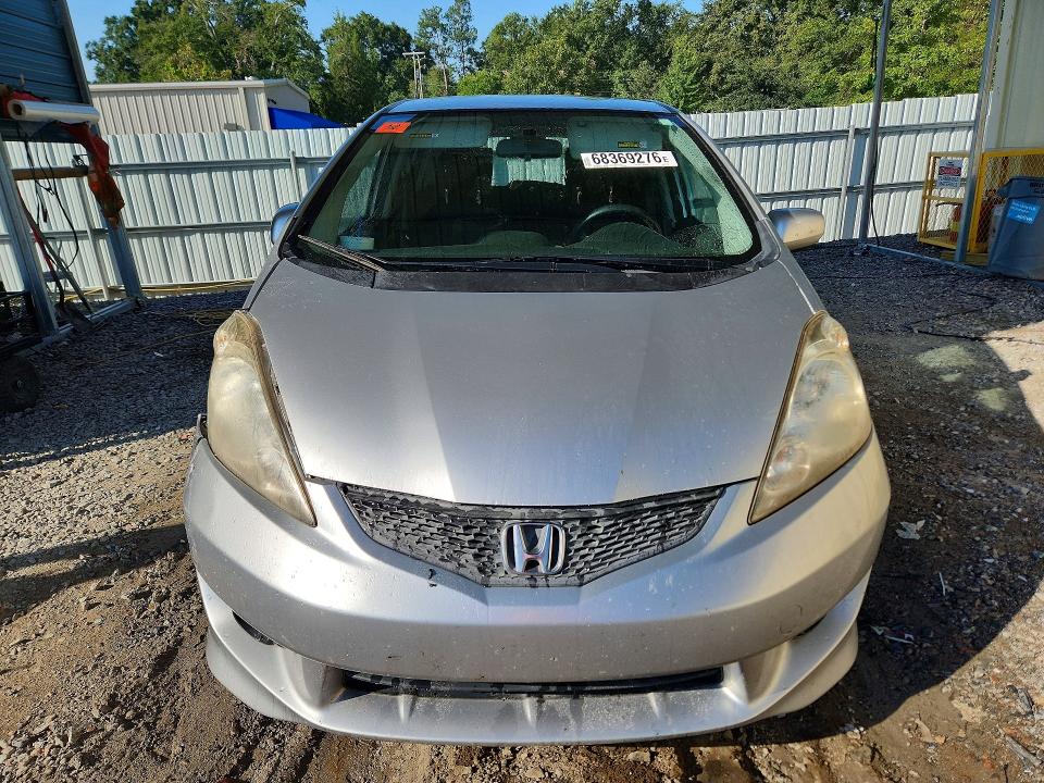 2011 Honda Fit მანქანა იყიდება აუქციონზე, vin: JHMGE8H54BC011128, აუქციონის ნომერი: 68369276