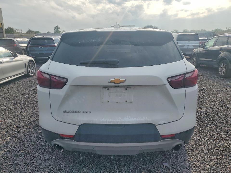2021 Chevrolet Blazer მანქანა იყიდება აუქციონზე, vin: 3GNKBHRS1MS586977, აუქციონის ნომერი: 67886916