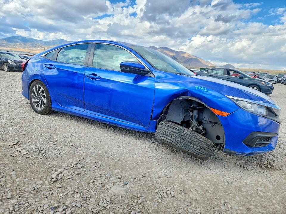 2018 Honda Civic მანქანა იყიდება აუქციონზე, vin: 19XFC2F72JE018431, აუქციონის ნომერი: 69192346