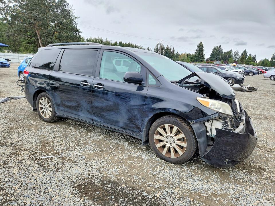 Продаж на аукціоні авто 2011 Toyota Sienna, vin: 5TDDK3DC0BS018161, номер лоту: 71047106