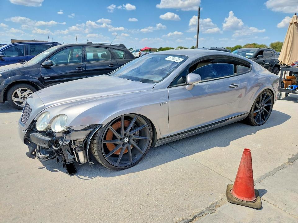 67690726 :رقم المزاد ، SCBCR63W46C031607 vin ، 2006 Bentley Continental مزاد بيع