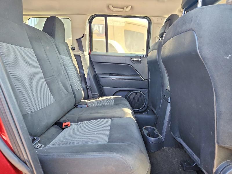 67338476 :رقم المزاد ، 1C4NJPBA0GD553266 vin ، 2016 Jeep Patriot مزاد بيع