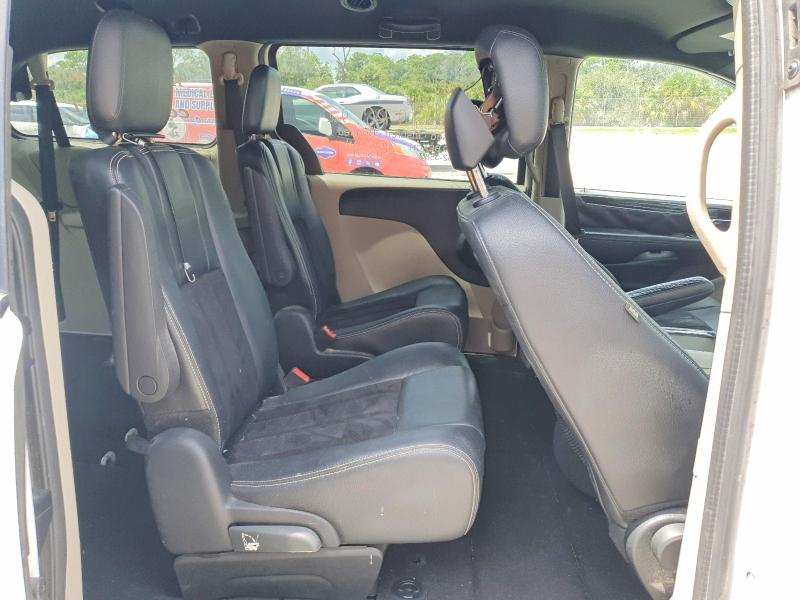 68024986 :رقم المزاد ، 2C4RDGCG1JR179282 vin ، 2018 Dodge Grand Caravan مزاد بيع