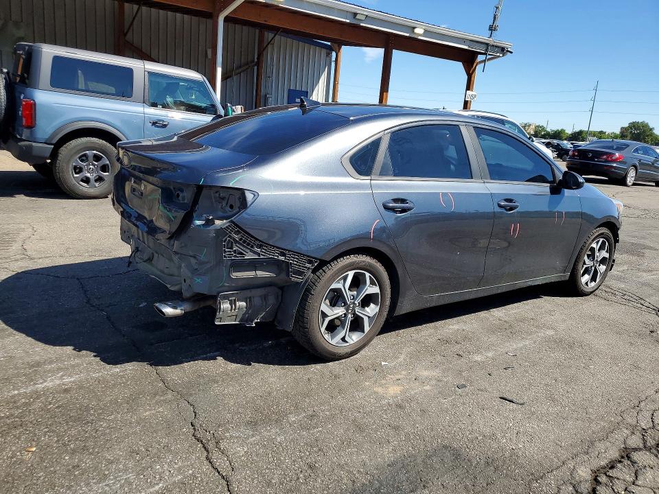 67877896 :رقم المزاد ، 3KPF24AD5KE018629 vin ، 2019 Kia Forte مزاد بيع