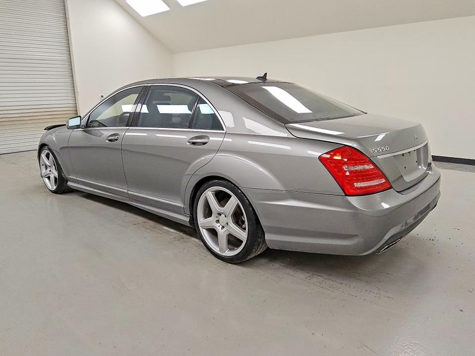 2010 Mercedes-benz S მანქანა იყიდება აუქციონზე, vin: WDDNG7BB9AA342671, აუქციონის ნომერი: 67928446