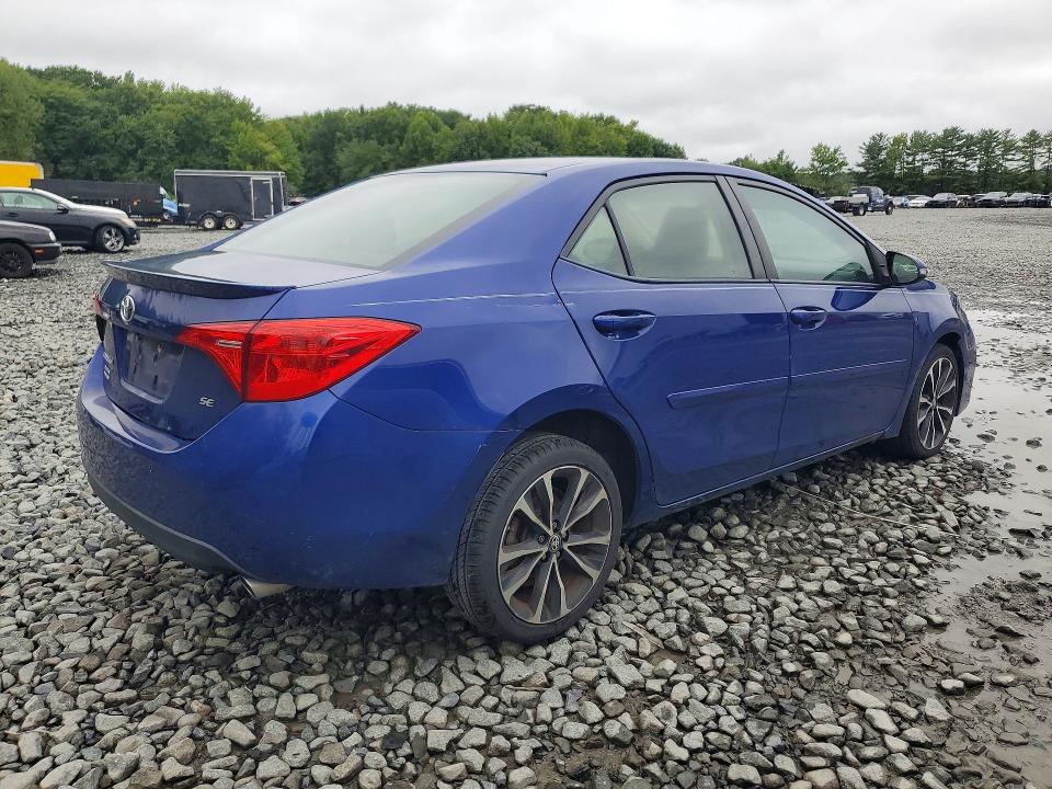67156486 :رقم المزاد ، 2T1BURHE0JC969239 vin ، 2018 Toyota Corolla مزاد بيع