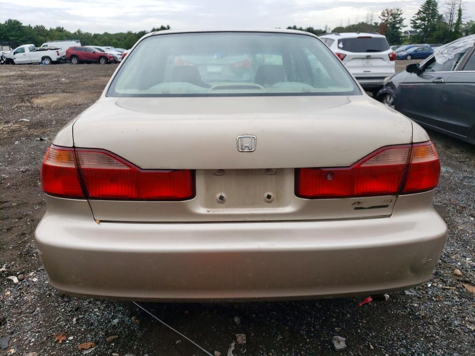 68048826 :رقم المزاد ، 1HGCG6694YA087457 vin ، 2000 Honda Accord مزاد بيع
