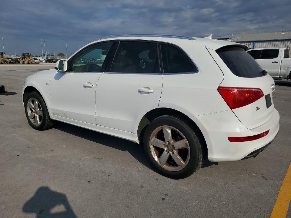 70454546 :رقم المزاد ، WA1DKBFP0BA041912 vin ، 2011 Audi Q5 مزاد بيع
