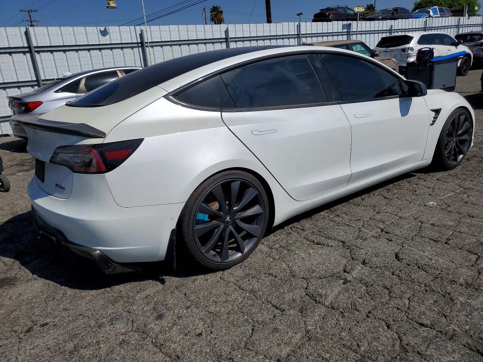 Продажа на аукционе авто 2020 Tesla Model 3, vin: 5YJ3E1EC1LF714233, номер лота: 69778796