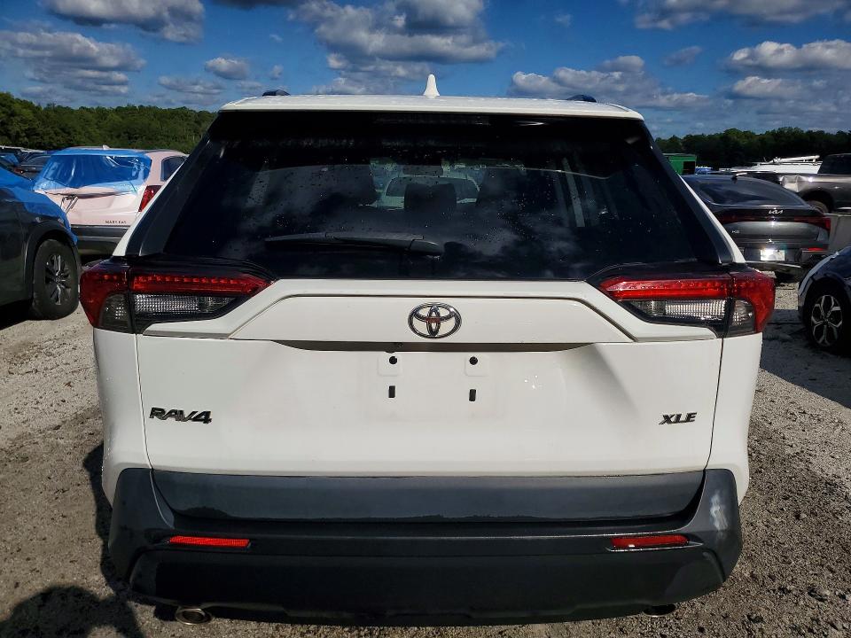 2023 Toyota Rav4 მანქანა იყიდება აუქციონზე, vin: 2T3W1RFV5PC221213, აუქციონის ნომერი: 69724106