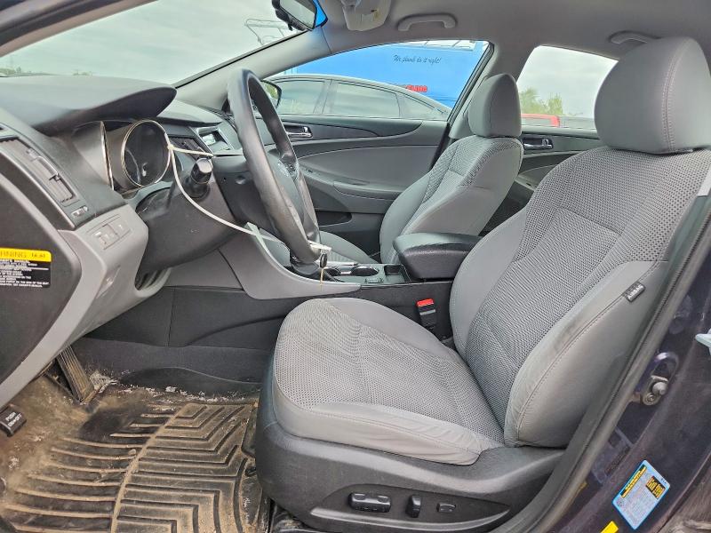 70134646 :رقم المزاد ، 5NPEB4AC5DH635286 vin ، 2013 Hyundai Sonata مزاد بيع