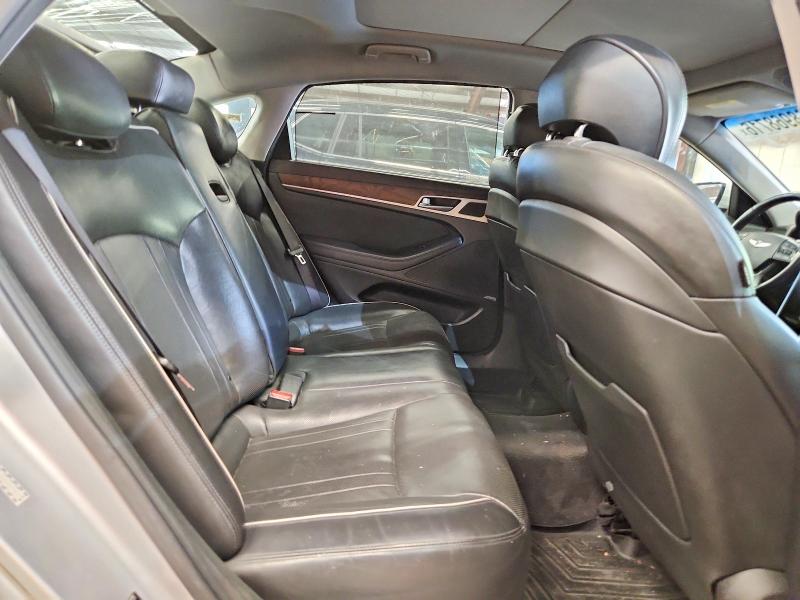 68968716 :رقم المزاد ، KMHGN4JE5FU079471         vin ، 2015 Hyundai Genesis مزاد بيع