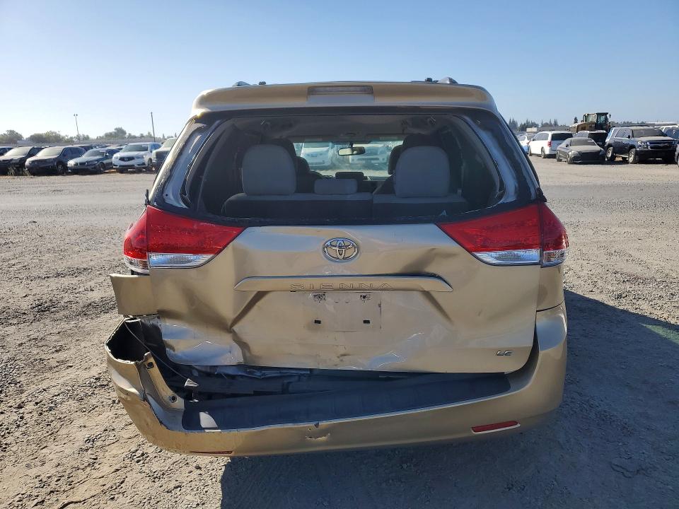 2012 Toyota Sienna მანქანა იყიდება აუქციონზე, vin: 5TDKK3DC9CS209151, აუქციონის ნომერი: 70046196