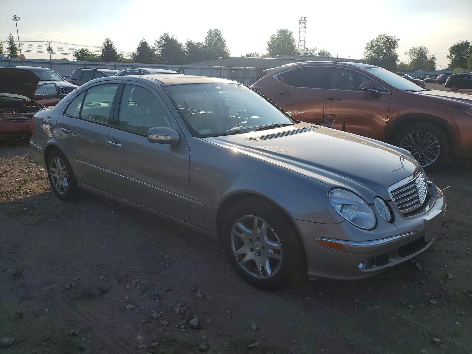 66803766 :رقم المزاد ، WDBUF65J84A468397 vin ، 2004 Mercedes-benz E مزاد بيع
