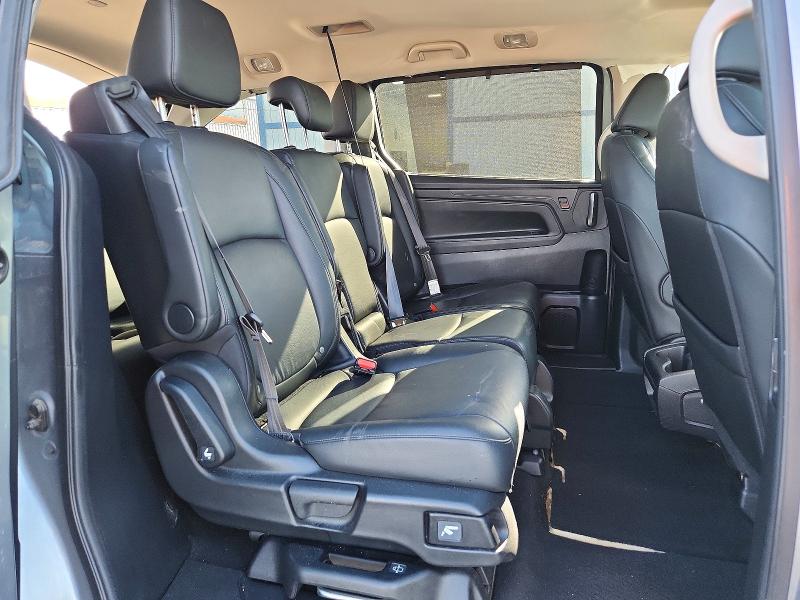 69292786 :رقم المزاد ، 5FNRL6H67SB055849 vin ، 2025 Honda Odyssey مزاد بيع