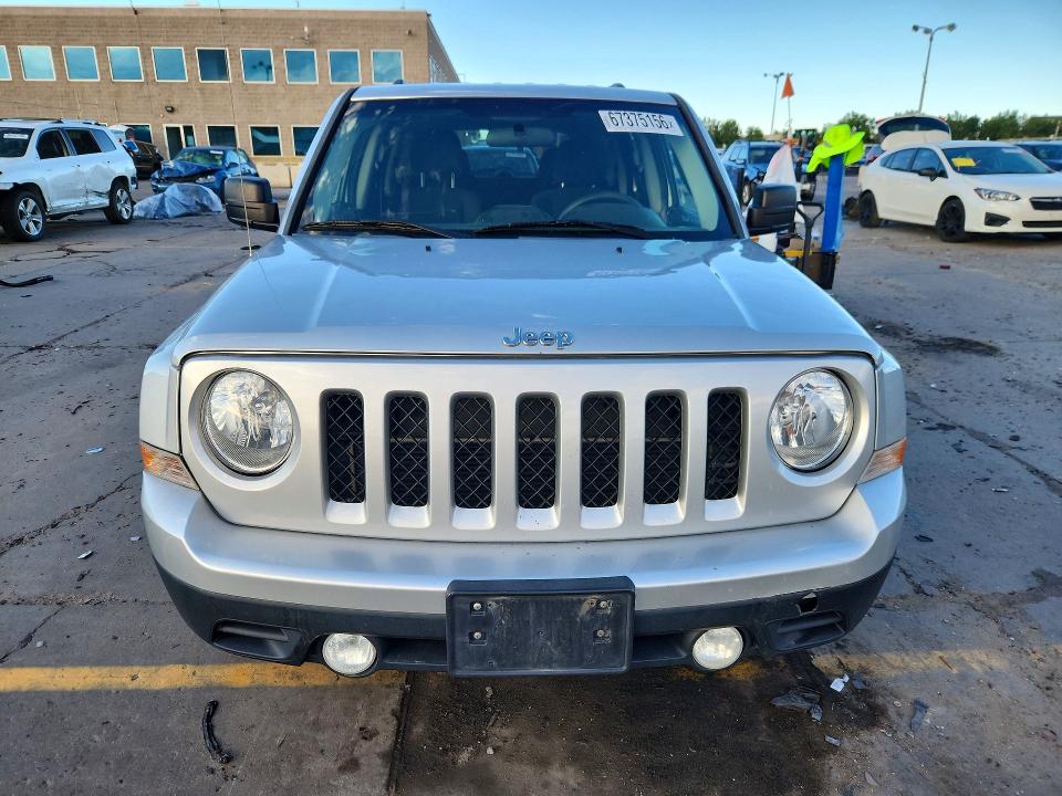 67375156 :رقم المزاد ، 1C4NJRBB9DD201352 vin ، 2013 Jeep Patriot مزاد بيع