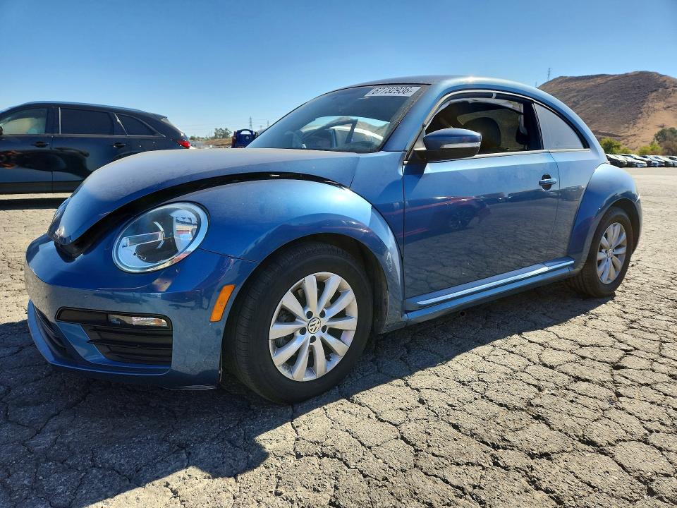 Продажа на аукционе авто 2019 Volkswagen Beetle, vin: 3VWFD7AT8KM713340, номер лота: 67732936