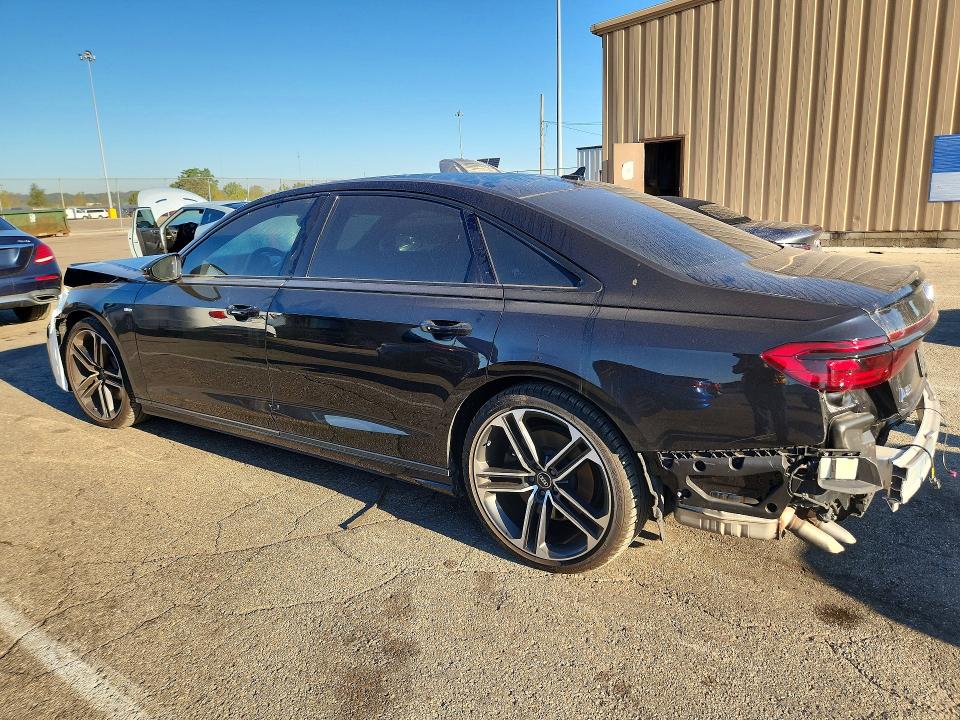 Продажа на аукционе авто 2025 Audi A8, vin: WAULDAF88SN012405, номер лота: 69843586