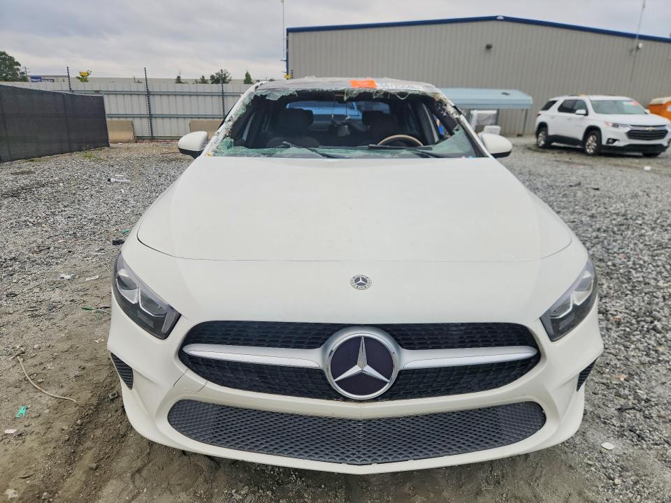 Продаж на аукціоні авто 2022 Mercedes-benz A, vin: W1K3G4EB1NJ327363, номер лоту: 68725646