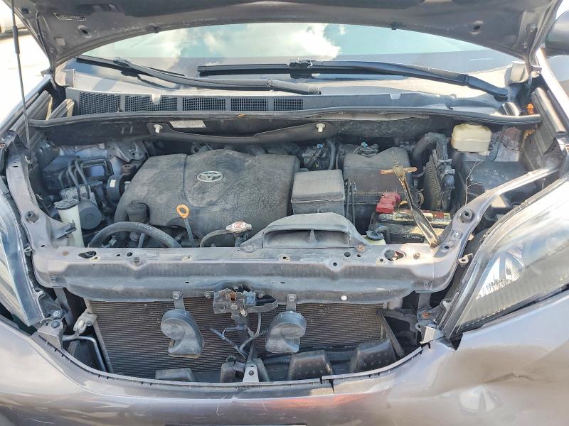 Продажа на аукционе авто 2017 Toyota Sienna, vin: 5TDYZ3DC3HS796234, номер лота: 68409416