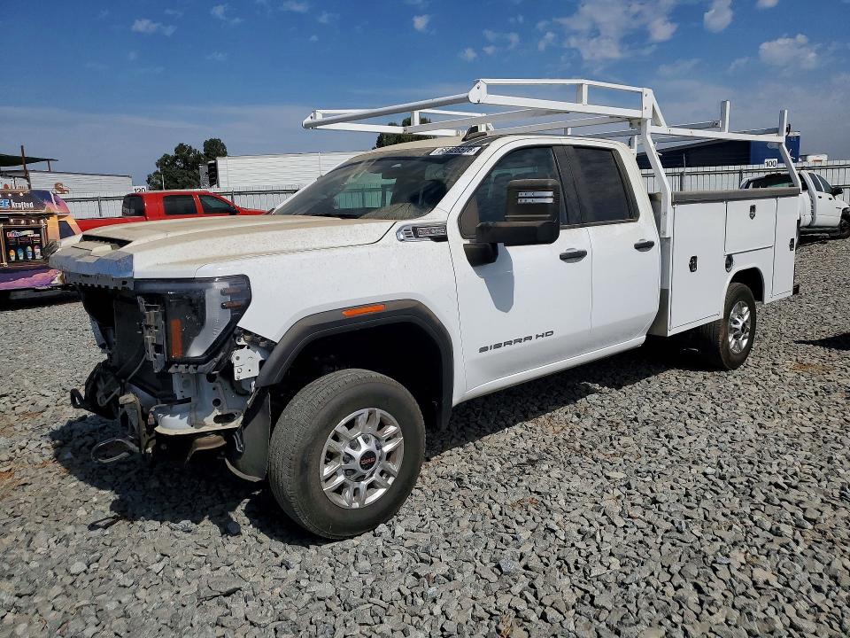 68826576 :رقم المزاد ، 1GD58LE73RF119057 vin ، 2024 Gmc Sierra مزاد بيع