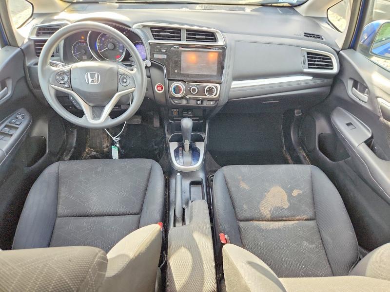 69842276 :رقم المزاد ، 3HGGK5H80FM719269 vin ، 2015 Honda Fit مزاد بيع