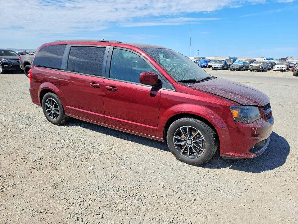 67130546 :رقم المزاد ، 2C4RDGEG6JR335653 vin ، 2018 Dodge Grand Caravan مزاد بيع