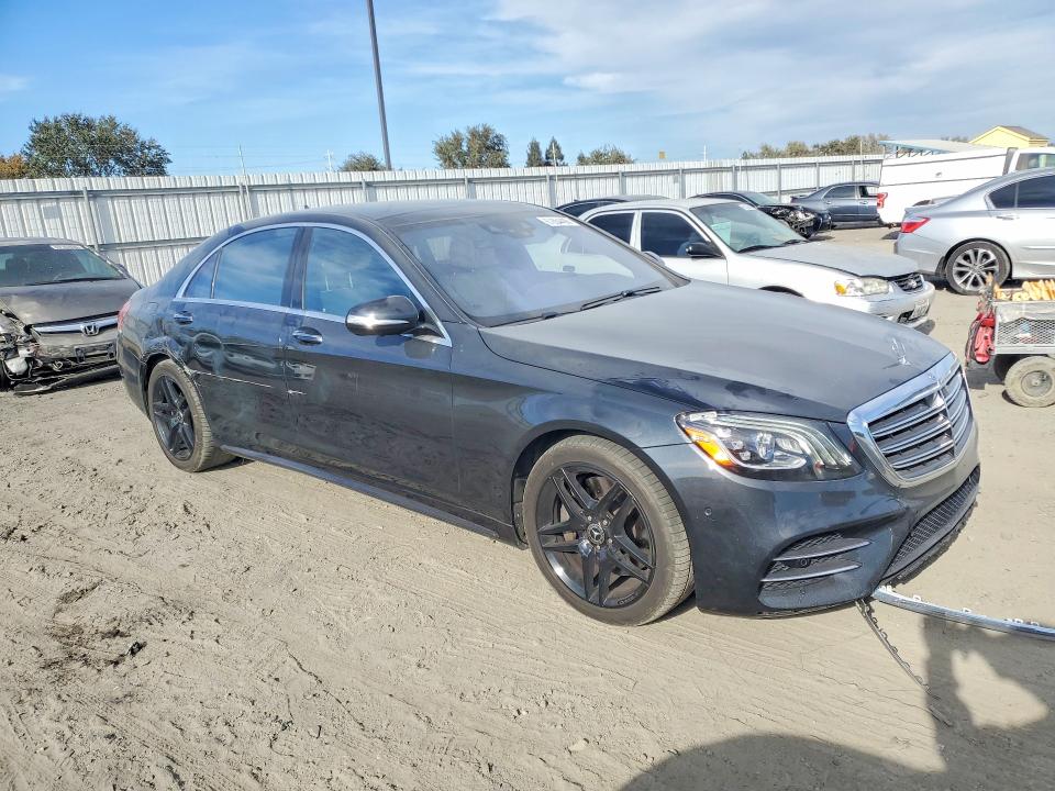 2018 Mercedes-benz S მანქანა იყიდება აუქციონზე, vin: WDDUG8DB2JA367863, აუქციონის ნომერი: 67854406