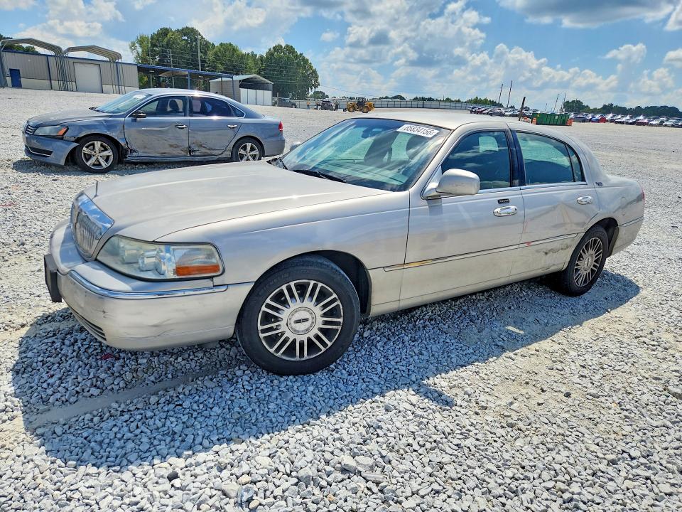 65834156 :رقم المزاد ، 2LNHM82V68X659711 vin ، 2008 Lincoln Town Car مزاد بيع