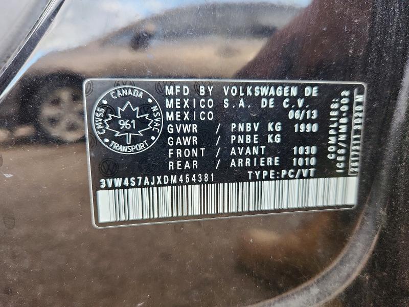 68607836 :رقم المزاد ، 3VW4S7AJXDM454381 vin ، 2013 Volkswagen Jetta مزاد بيع