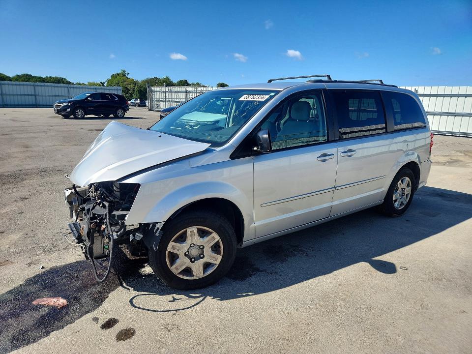2011 Dodge Grand Caravan მანქანა იყიდება აუქციონზე, vin: 2D4RN4DG8BR674447, აუქციონის ნომერი: 68762356