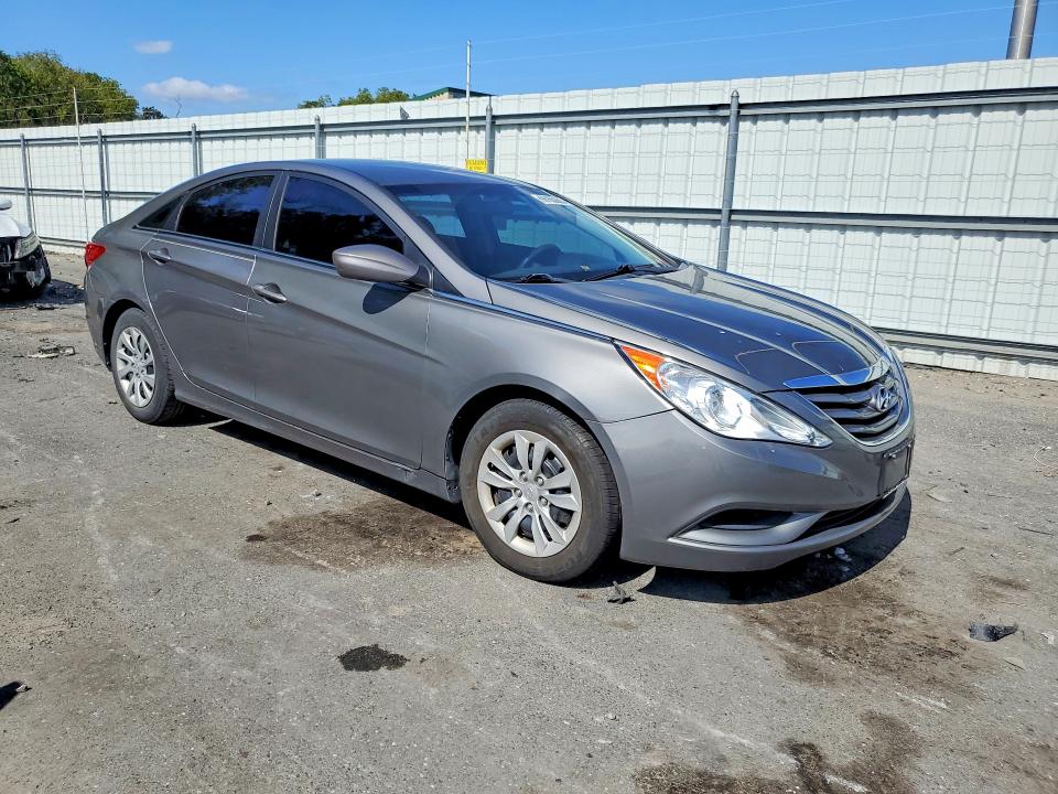 69165686 :رقم المزاد ، 5NPEB4AC9BH160352 vin ، 2011 Hyundai Sonata مزاد بيع