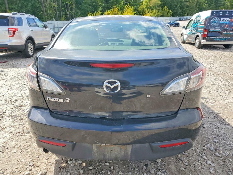 69374436 :رقم المزاد ، JM1BL1UF9B1404688 vin ، 2011 Mazda 3 مزاد بيع