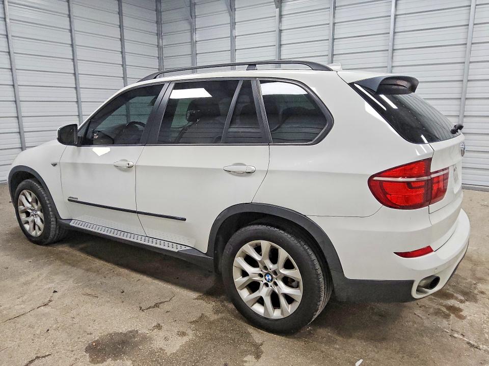 67093836 :رقم المزاد ، 5UXZV4C50D0B02977 vin ، 2013 Bmw X5 مزاد بيع