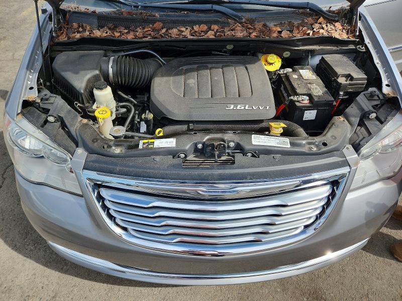 Продаж на аукціоні авто 2016 Chrysler Town & Country, vin: 2C4RC1CG2GR304380, номер лоту: 70303446