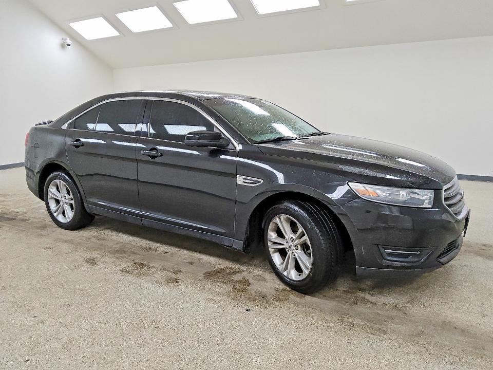 67868446 :رقم المزاد ، 1FAHP2H85EG133653 vin ، 2014 Ford Taurus مزاد بيع