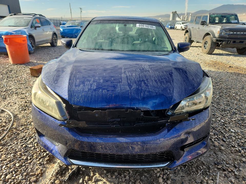 2015 Honda Accord მანქანა იყიდება აუქციონზე, vin: 1HGCR2F37FA198256, აუქციონის ნომერი: 69816246