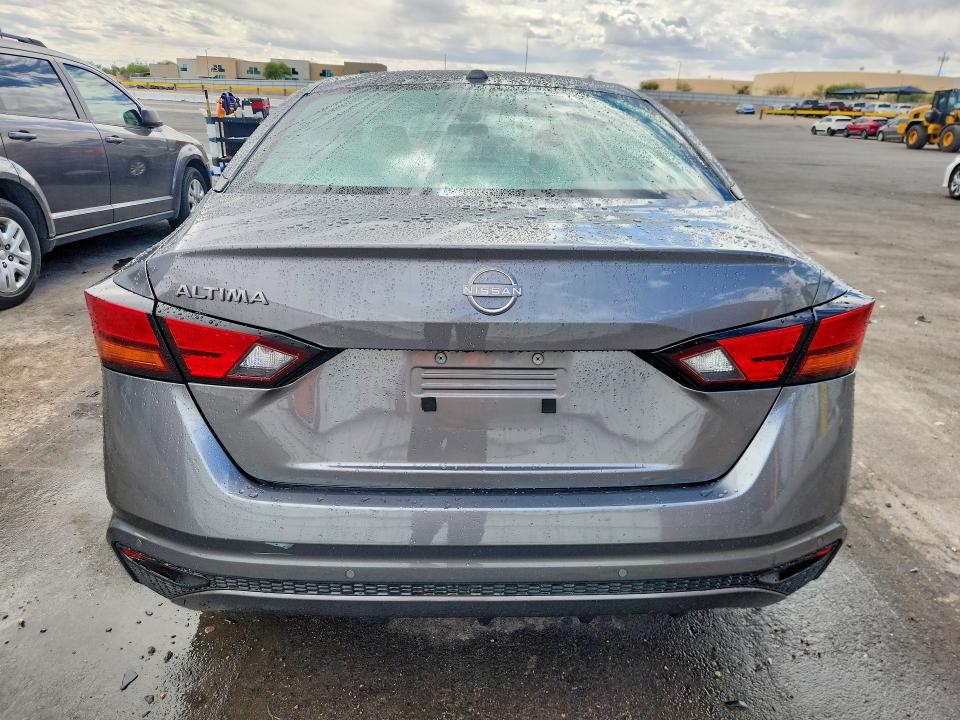 69936776 :رقم المزاد ، 1N4BL4DV4SN367721 vin ، 2025 Nissan Altima مزاد بيع
