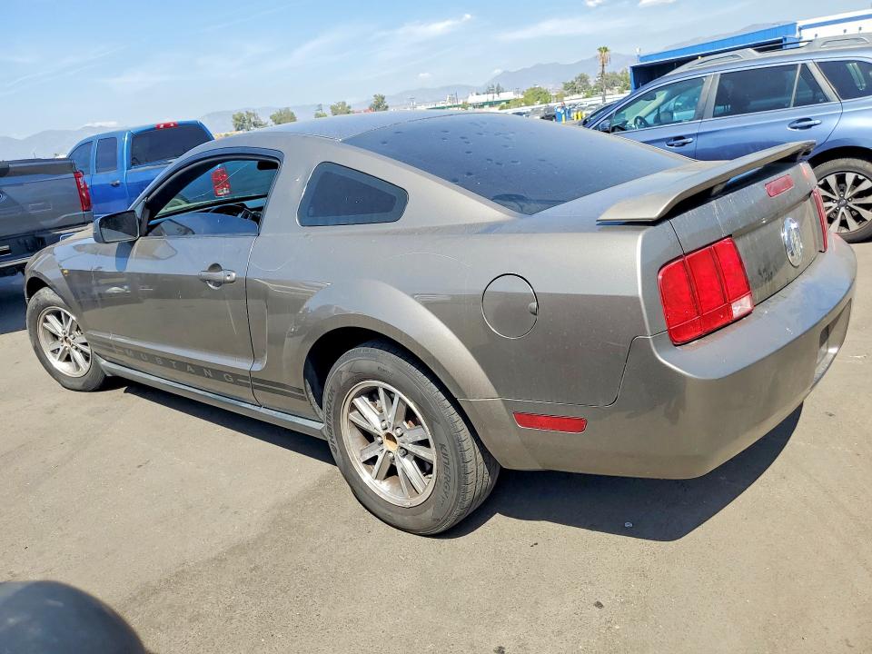 70696866 :رقم المزاد ، 1ZVFT80N155140223 vin ، 2005 Ford Mustang مزاد بيع