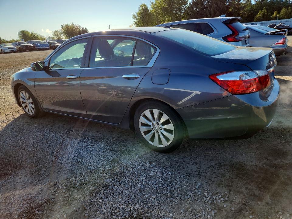 70287146 :رقم المزاد ، 1HGCR2F88DA800364 vin ، 2013 Honda Accord مزاد بيع